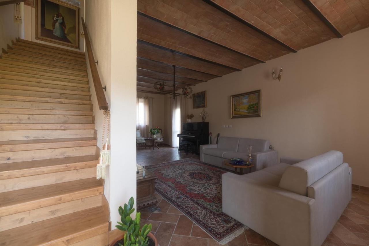 La Casa Rossa Panzió Coiano Kültér fotó