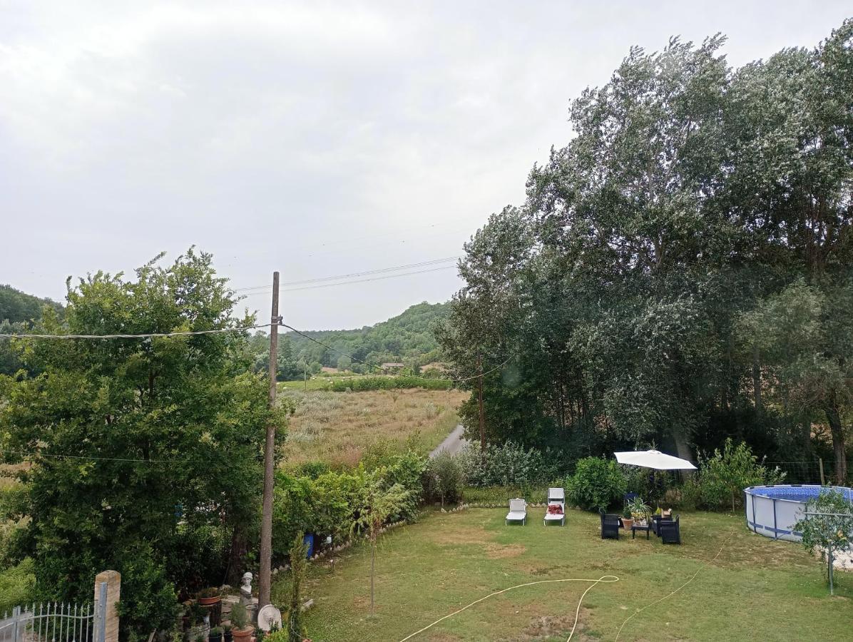 La Casa Rossa Panzió Coiano Kültér fotó